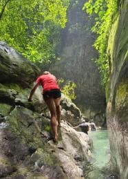 Hiking Tabernacle Thundering Waterfall â Guided tour and outdoor activity