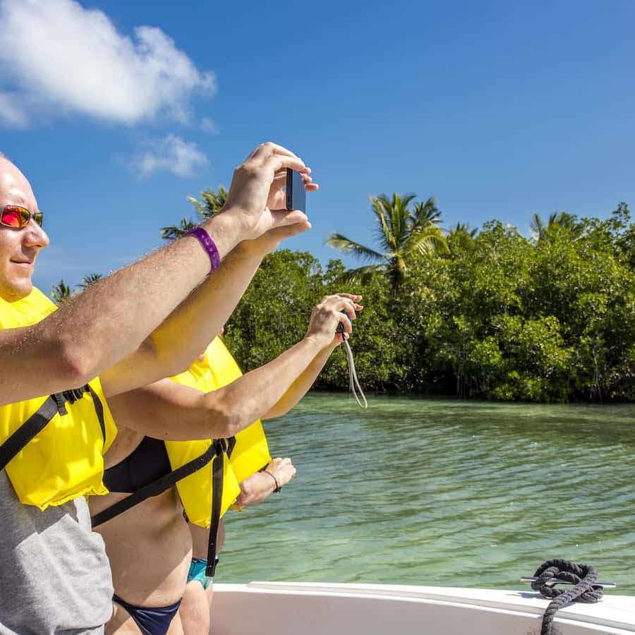 From Punta Cana: Catamaran Cruise to Saona Island with Lunch â Guided tour and outdoor activity